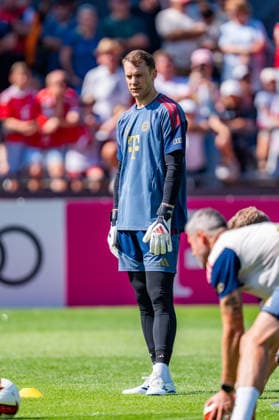 Trainingslager, FC Bayern München am 29.07.2026 in Rottach-Egern Manuel Neuer im Torwarttraining *** Training camp, FC Bayern Munich on July 29, 2026, in Rottach-Egern: Manuel Neuer during goalkeeper training Copyright: xBahhoxKarax