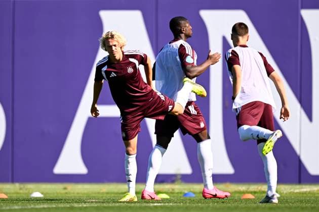 RSC Anderlecht v Hammarby IF - UEFA Europa League Media Activities 29 07 2026 NEERPEDE, BELGIUM - JULY 29 : Vroninks Basile defender of RSC Anderlecht pictured during a training session ahead of the UEFA Europa League 2026 27 second qualifying round second leg between RSC Anderlecht and Hammarby IF on July 29, 2026 in Neerpede, Belgium, 29 07 2026 Neerpede Belgium  Copyright: xTomasxSiskx