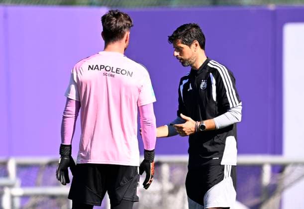 RSC Anderlecht v Hammarby IF - UEFA Europa League Media Activities 29 07 2026 NEERPEDE, BELGIUM - JULY 29 : Bruno Vitor head coach of RSC Anderlecht pictured during a training session ahead of the UEFA Europa League 2026 27 second qualifying round second leg between RSC Anderlecht and Hammarby IF on July 29, 2026 in Neerpede, Belgium, 29 07 2026 Neerpede Belgium  Copyright: xTomasxSiskx