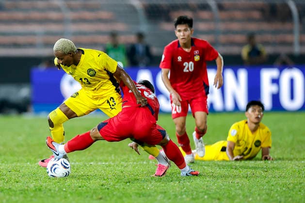 July 28, 2026, Kuala Lumpur, Malaysia: Mohamadou Sumareh of Malaysia (L) and Phonsak Seesavath of Laos seen in action during the ASEAN Hyundai Cup 2026 match between Malaysia and Laos at Kuala Lumpur Football Stadium, Cheras. Final score; Malaysia 4:0 Laos. ASEAN Hyundai Cup 2026 Malaysia Vs Laos In Kuala Lumpur, Malaysia - 28 Jul 2026  - ZUMAs197 20260728_aaa_s197_301 Copyright: xWongxFokxLoyx