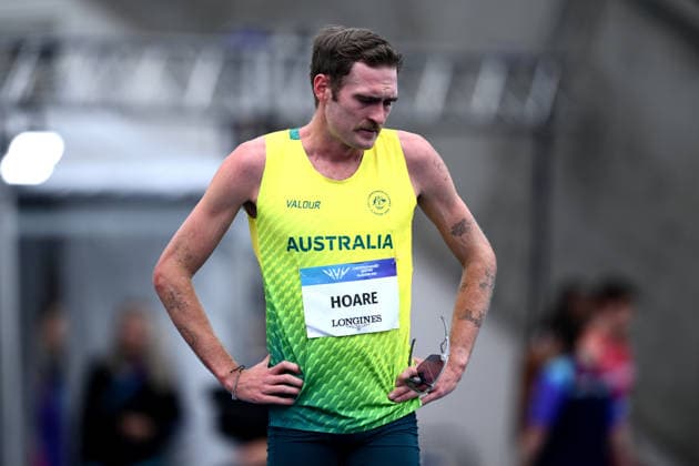 COM26 ATHLETICS, Oliver Hoare of Australia reacts after falling in the Men™s One Mile, Round 1 heats during the Glasgow 2026 Commonwealth Games at EDF Scotstoun Stadium in Glasgow, Scotland, Wednesday, July 29, 2026. ( NO ARCHIVING, EDITORIAL USE ONLY Glasgow United Kingdom  Copyright: xJOELxCARRETTx 20260729166875981107