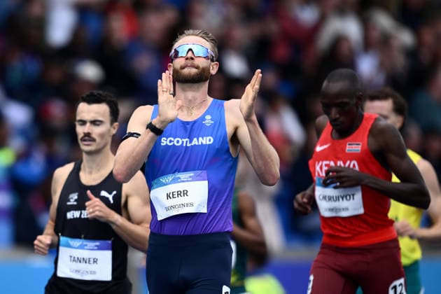 COM26 ATHLETICS, Josh Kerr of Scotland celebrates after winning his heat in the Men™s One Mile Round 1 heats during the Glasgow 2026 Commonwealth Games at EDF Scotstoun Stadium in Glasgow, Scotland, Wednesday, July 29, 2026. ( NO ARCHIVING, EDITORIAL USE ONLY Glasgow United Kingdom  Copyright: xJOELxCARRETTx 20260729141420254279
