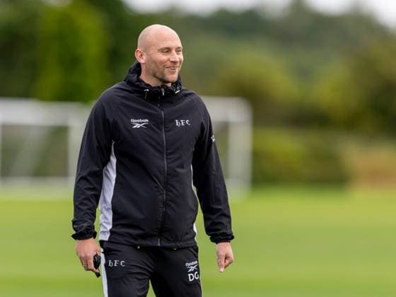 David Gray manager of Hibernian during a training session ahead of the clash with KF Malisheva Hibernian Training, Football, Hibernian Training Centre, Edinburgh, Scotland, UK - 29 Jul 2026Edinburgh Hibernian Training Centre Scotland United Kingdom EDITORIAL USE ONLY No use with unauthorised audio, video, data, fixture lists, club league logos or live services. Online in-match use limited to 120 images, no video emulation. No use in betting, games or single club league player publications.  Copyright: xAlanxRennie Shutterstockx 17016053bz
