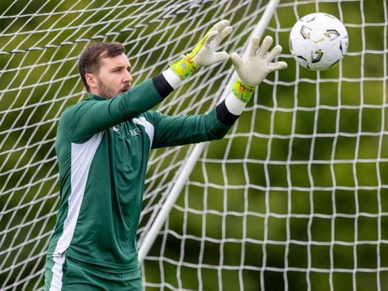 Jordan Smith of Hibernian during a training session ahead of the clash with KF Malisheva Hibernian Training, Football, Hibernian Training Centre, Edinburgh, Scotland, UK - 29 Jul 2026Edinburgh Hibernian Training Centre Scotland United Kingdom EDITORIAL USE ONLY No use with unauthorised audio, video, data, fixture lists, club league logos or live services. Online in-match use limited to 120 images, no video emulation. No use in betting, games or single club league player publications.  Copyright: xAlanxRennie Shutterstockx 17016053br