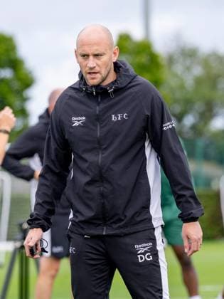 David Gray manager of Hibernian during a training session ahead of the clash with KF Malisheva Hibernian Training, Football, Hibernian Training Centre, Edinburgh, Scotland, UK - 29 Jul 2026Edinburgh Hibernian Training Centre Scotland United Kingdom EDITORIAL USE ONLY No use with unauthorised audio, video, data, fixture lists, club league logos or live services. Online in-match use limited to 120 images, no video emulation. No use in betting, games or single club league player publications.  Copyright: xAlanxRennie Shutterstockx 17016053cs