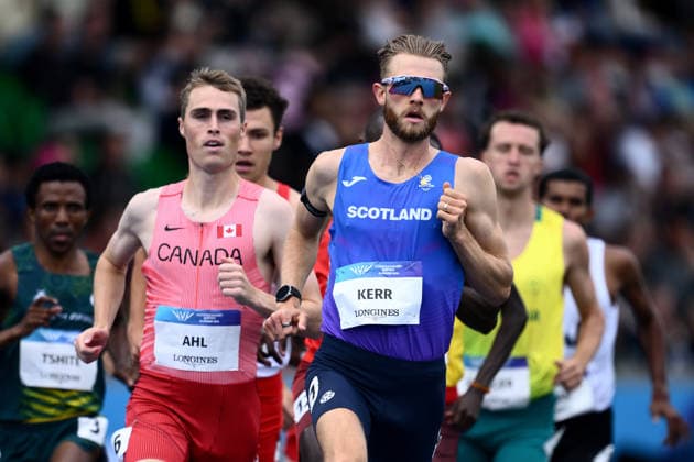 COM26 ATHLETICS, Josh Kerr of Scotland (centre) competes in the Men™s One Mile Round 1 heats during the Glasgow 2026 Commonwealth Games at EDF Scotstoun Stadium in Glasgow, Scotland, Wednesday, July 29, 2026. ( NO ARCHIVING, EDITORIAL USE ONLY Glasgow United Kingdom  Copyright: xJOELxCARRETTx 20260729167346799300