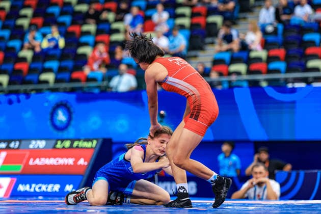 U17, U 17 Wrestling World Championships 43kg WW - Valeriia Yatskiv (UKR) df. Asema Asangaryeva (KGZ) *** U17 Wrestling World Championships, 43 kg WW: Valeriia Yatskiv (UKR) defeated Asema Asangaryeva (KGZ) by fall Copyright: xUnitedxWorldxWrestlingx xAmirrezx UWW-U17-WC-BAKU-2026