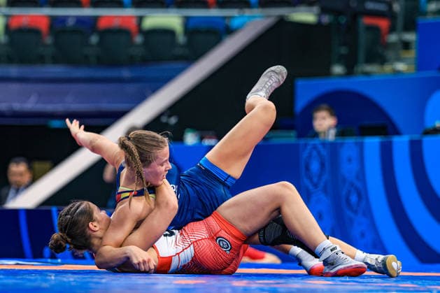 U17, U 17 Wrestling World Championships 57kg WW - Epenesa Teuila Elison (USA) df. Nadiia Zholtikova (ESP) *** U17 Wrestling World Championships, 57 kg WW: Epenesa Teuila Elison (USA) defeated Nadiia Zholtikova (ESP) Copyright: xUnitedxWorldxWrestlingx xAmirrezx UWW-U17-WC-BAKU-2026