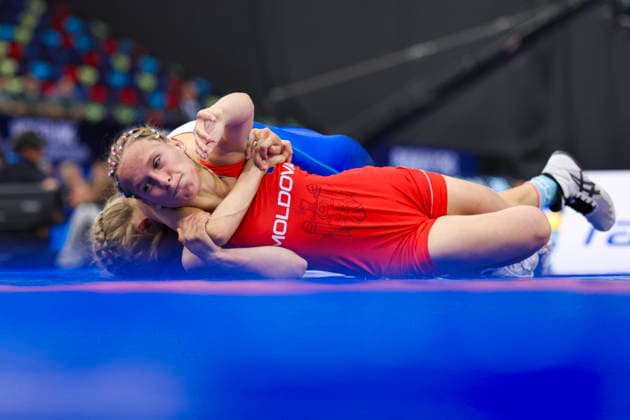 U17, U 17 Wrestling World Championships 43kg WW - Daria Maslennikova (RUS) df. Rusalina Andriana Portaru (MDA) *** U17 Wrestling World Championships, 43 kg Open Weight: Daria Maslennikova (RUS) defeated Rusalina Andriana Portaru (MDA)