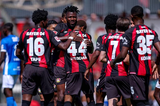 29.07.2026, Fußball, Bayer 04 Leverkusen - KRC Genk, Testspiel, Saison 2026 2027 im Ulrich-Haberland-Stadion: Torjubel nach dem Tor zum 1:0 durch Torschütze Jeanuel Belocian (Bayer04 Leverkusen 44) zusammen mit Edmond Tapsoba (Bayer04 Leverkusen 12) Axel Tape (Bayer04 Leverkusen 16) Christian Kofane (Bayer04 Leverkusen 35) DFB regulations prohibit any use of photographs as image sequences and or quasi-video. Nordrhein-Westfalen Deutschland *** July 29, 2026, Soccer, Bayer 04 Leverkusen vs. KRC Genk, Friendly Match, 2026–2027 season at Ulrich Haberland Stadium. Goal celebration after the 1–0 goal by Jeanuel Belocian (Bayer 04 Leverkusen 44), together with Edmond Tapsoba (Bayer 04 Leverkusen 12), Axel Tape (Bayer 04 Leverkusen 16), and Christian Kofane (Bayer 04 Leverkusen 35). DFB regulations prohibit any use of photographs as image sequences and or quasi-video. North Rhine-Westphalia, Germany