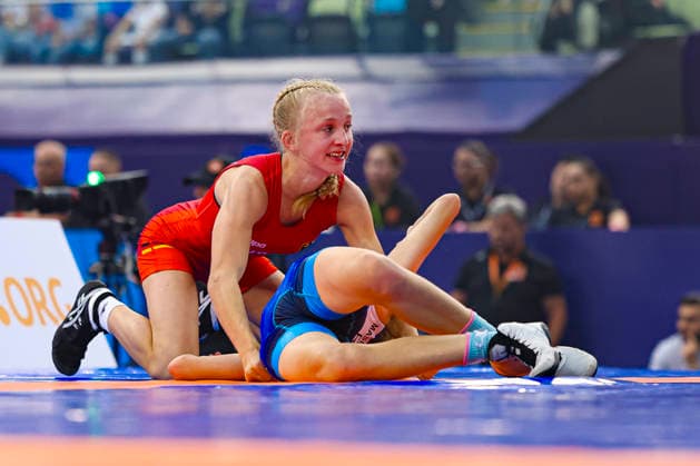 U17, U 17 Wrestling World Championships 43kg WW - Finja Viviane Strauch (GER) df. Daria Maslennikova (RUS) *** U17 Wrestling World Championships, 43kg Open Weight: Finja Viviane Strauch (GER) def. Daria Maslennikova (RUS)