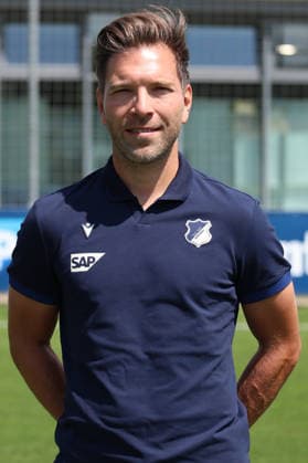 23.07.2026, xrekx, Fussball 1.Bundesliga, TSG 1899 Hoffenheim - Fototermin Saison 2026 27 v.l. Matthias Güldner Gueldner Co-Trainer Analyse (DFL DFB REGULATIONS PROHIBIT ANY USE OF PHOTOGRAPHS as IMAGE SEQUENCES and or QUASI-VIDEO) Sinsheim *** July 23, 2026, xrekx, Soccer, Bundesliga 1, TSG 1899 Hoffenheim Photo Session, 2026–27 Season, from left: Matthias Güldner, Gueldner, Assistant Coach. Analysis: DFL and DFB regulations prohibit any use of photographs as image sequences and or quasi-video. Sinsheim