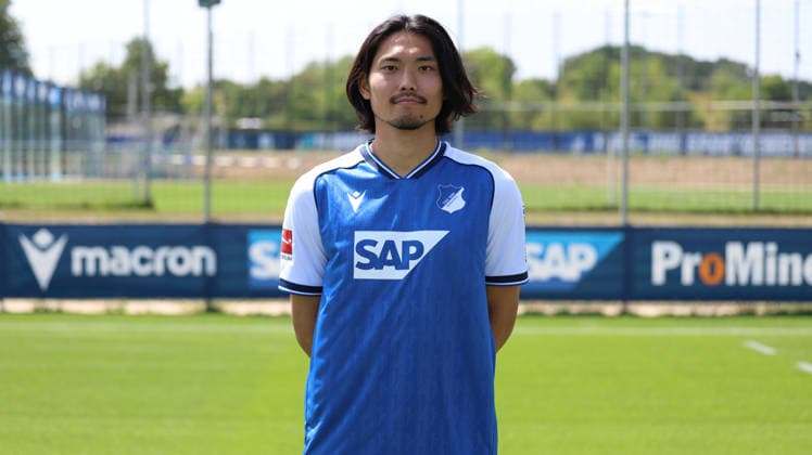 23.07.2026, xrekx, Fussball 1.Bundesliga, TSG 1899 Hoffenheim - Fototermin Saison 2026 27 v.l. Koki Machida (TSG Hoffenheim) (DFL DFB REGULATIONS PROHIBIT ANY USE OF PHOTOGRAPHS as IMAGE SEQUENCES and or QUASI-VIDEO) Sinsheim *** July 23, 2026, xrekx, Soccer, Bundesliga 1, TSG 1899 Hoffenheim Photo Session, 2026–27 Season, from left: Koki Machida, TSG Hoffenheim. DFL and DFB regulations prohibit any use of photographs as image sequences and or quasi-video. Sinsheim