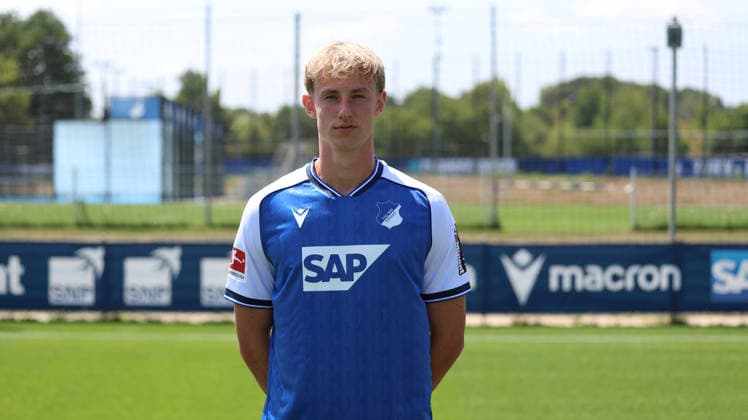 23.07.2026, xrekx, Fussball 1.Bundesliga, TSG 1899 Hoffenheim - Fototermin Saison 2026 27 v.l. Max Moerstedt (TSG Hoffenheim) (DFL DFB REGULATIONS PROHIBIT ANY USE OF PHOTOGRAPHS as IMAGE SEQUENCES and or QUASI-VIDEO) Sinsheim *** July 23, 2026, xrekx, Soccer, Bundesliga 1, TSG 1899 Hoffenheim Photo Session, 2026–27 Season, from left: Max Moerstedt, TSG Hoffenheim. DFL and DFB regulations prohibit any use of photographs as image sequences and or quasi-video. Sinsheim
