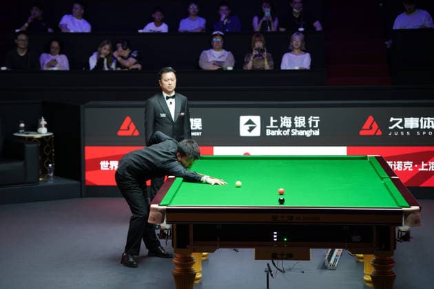 SHANGHAI, CHINA - JULY 29: Zhao Xintong of China plays a shot in the second round match against Ding Junhui of China on Day 3 of the 2026 Snooker Shanghai Masters on July 29, 2026 in Shanghai, China.  Copyright: xTaixChengzhex 111657087662