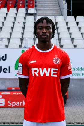 Dickson Abiama; Rot-Weiss Essen; 3.Liga, Porträttermin 2026 2027 *** Dickson Abiama, Rot-Weiss Essen, 3. Liga, Photo Shoot 2026–2027