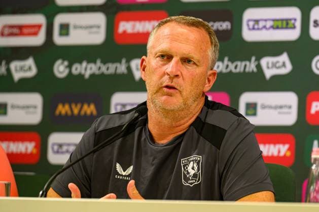 Budapest , 29-07-2026 , Groupama Arena , season 2026 2027 , UEFA Europa League play-off football , pressconference FC Twente , picture shows FC Twente coach John van den Brom Pressconference Twente in Budapest  x205307912x Copyright: