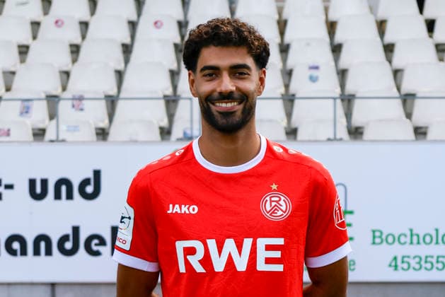 Ekin Celebi ; Rot-Weiss Essen; 3.Liga, Porträttermin 2026 2027 *** Ekin Celebi, Rot-Weiss Essen, 3rd Division, Photo Shoot 2026–2027