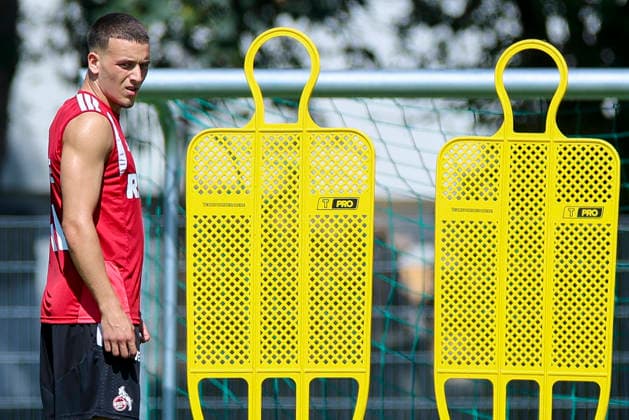Said El Mala (1. FC Köln) schaut enttäuscht, Tag 6, Trainingslager 1. FC Köln, Koasastadion am 29. July 2026 in St. Johann in Tirol, Österreich. (Foto von Marco Steinbrenner DeFodi Images) Said El Mala (1. FC Köln) looks dejected, Tag 6, Trainingslager 1. FC Köln, Koasastadion, July 29, 2026 in St. Johann in Tirol, Austria. (Photo by Marco Steinbrenner DeFodi Images) - *** Said El Mala of 1. FC Köln looks disappointed, Day 6, 1. FC Köln training camp, Koasa Stadium on July 29, 2026, in St. Johann in Tirol, Austria. Photo by Marco Steinbrenner, DeFodi Images. Said El Mala of 1. FC Köln looks dejected, Day 6, 1. FC Köln Training Camp, Koasa Stadium, July 29, 2026, in St. Johann in Tirol, Austria. Photo by Marco Steinbrenner, DeFodi Images