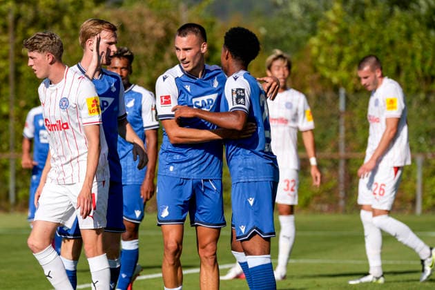 v.li.: Mats Rots (Hoffenheim, 39, Neuzugang), Tim Lemperle (Hoffenheim, 19), Natnael Abraha (Hoffenheim, 29), Spieler der TSG 1899 Hoffenheim, jubeln über das Tor zum 1:0, Jubel, Torjubel, Torerfolg, celebrate the goal, goal, celebration, jubelt ueber das Tor, Freuen, Freude, freut sich, optimistisch, positiv, Spielszene, Highlight, Action, Aktion, 29.07.2026, Zuzenhausen (Deutschland), Fussball, Testspiel, TSG 1899 Hoffenheim - Holstein Kiel, DFB DFL REGULATIONS PROHIBIT ANY USE OF PHOTOGRAPHS AS IMAGE SEQUENCES AND OR QUASI-VIDEO. *** From left: Mats Rots (Hoffenheim), 39, new signing; Tim Lemperle (Hoffenheim), 19; Natnael Abraha (Hoffenheim), 29; players from TSG 1899 Hoffenheim celebrating the 1-0 goal, Celebration, goal celebration, scoring a goal, celebrate the goal, goal, celebration, celebrating the goal, joy, happiness, happy, optimistic, positive, game scene, highlight, action, 07 29 2026, Zuzenhausen, Germany, soccer, friendly match, TSG 1899 Hoffenheim vs. Holstein Kiel, DFB and DFL regulations prohibit any use of photographs as image sequences and or quasi-video xozx