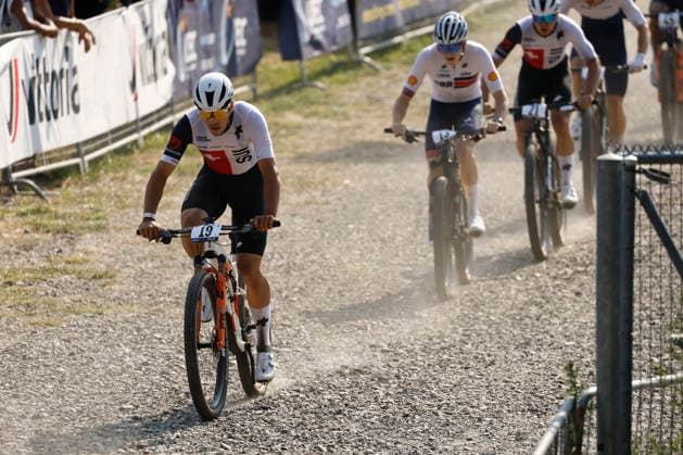 29.07.2026, Monteceneri, Monteceneri, 2026 UEC MTB European Championship, EM, Europameisterschaft XCC Qualifications Men Juniorr, Head 2, Andri Steinmann 19 (SUI), Arthur Limb 15 (GBR) and Marwan Barhoumi 21 (SUI) Monteceneri Monteceneri Ticino Switzerland *** July 29, 2026, Monteceneri, Monteceneri, 2026 UEC MTB European Championship XCC Qualifications Men s Junior, Heat 2, Andri Steinmann 19 SUI, Arthur Limb 15 GBR, and Marwan Barhoumi 21 SUI Monteceneri Monteceneri Ticino Switzerland Copyright: xJustPictures.ch FrancescoxMinghettix jp-en-FrMi-_NG_0681
