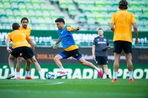 Budapest , 29-07-2026 , Groupama Arena , season 2026 2027 , UEFA Europa League play-off football , training FC Twente , picture shows FC Twente player Stav Lemkin Training Twente in Budapest  x205309036x Copyright: