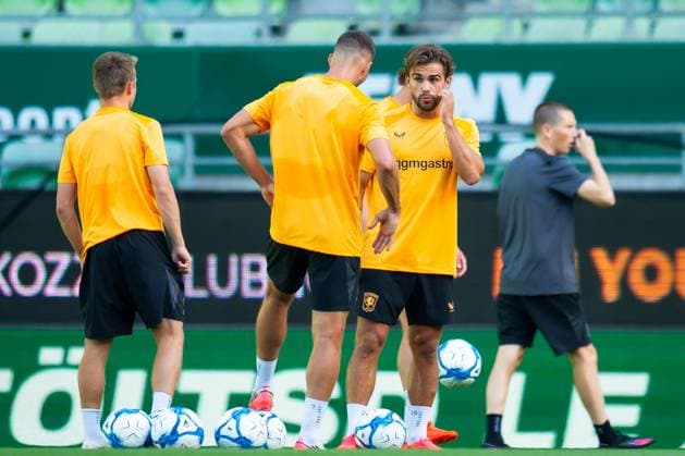 Budapest , 29-07-2026 , Groupama Arena , season 2026 2027 , UEFA Europa League play-off football , training FC Twente , picture shows FC Twente player Bart van Rooij Training Twente in Budapest  x205309307x Copyright: