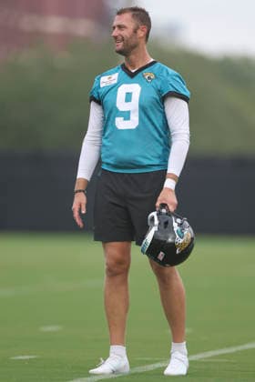 JACKSONVILLE, FL - JULY 29: Jacksonville Jaguars punter Logan Cooke (9) looks on during training camp on July 29, 2026 at the Miller Electric Center in Jacksonville, Fl. (Photo by David Rosenblum Icon Sportswire) NFL, American Football Herren, USA JUL 29 Jaguars Training Camp EDITORIAL USE ONLY Icon260729224508
