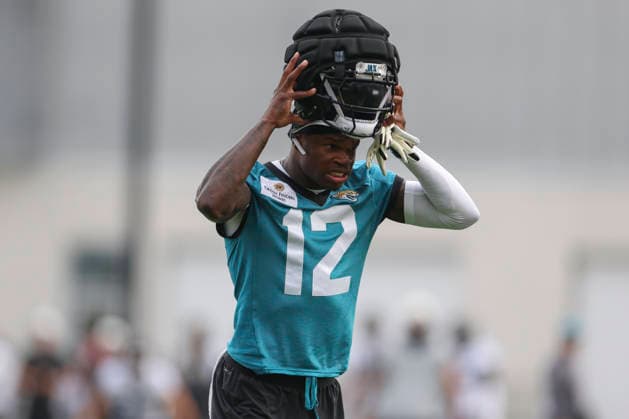 JACKSONVILLE, FL - JULY 29: Jacksonville Jaguars wide receiver Travis Hunter (12) during training camp on July 29, 2026 at the Miller Electric Center in Jacksonville, Fl. (Photo by David Rosenblum Icon Sportswire) NFL, American Football Herren, USA JUL 29 Jaguars Training Camp EDITORIAL USE ONLY Icon260729224513