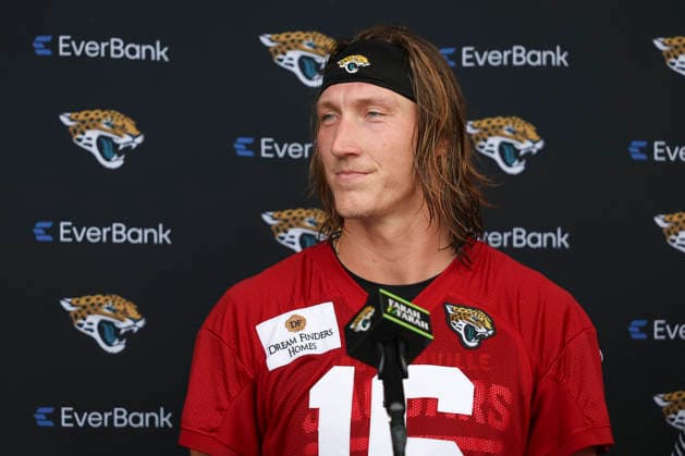 JACKSONVILLE, FL - JULY 29: Jacksonville Jaguars quarterback Trevor Lawrence (16) talks with the media following training camp on July 29, 2026 at the Miller Electric Center in Jacksonville, Fl. (Photo by David Rosenblum Icon Sportswire) NFL, American Football Herren, USA JUL 29 Jaguars Training Camp EDITORIAL USE ONLY Icon260729224589