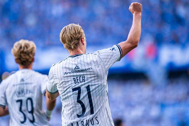 Tobias Bech celebration during UEFA Champions League second qualifying round 26 27 match between teams of Lech Poznan and Aarhus GF (Gleb Soboliev Ball Raw Images) Poznan ENEA Stadion Poland Copyright: xGlebxSobolievx DSC_2075