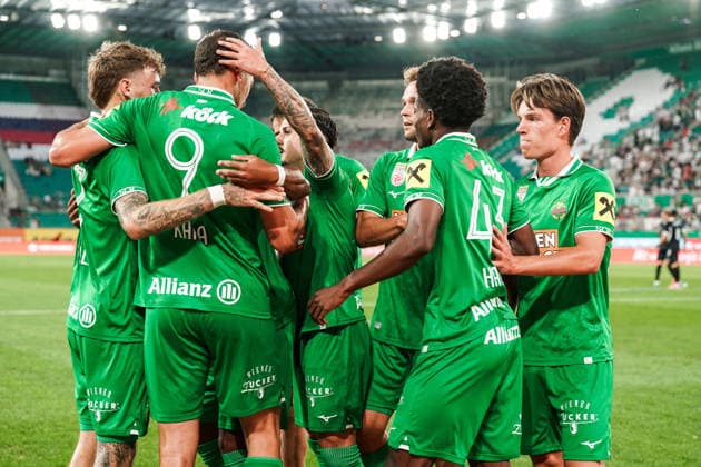 Fussball: Österreich: UEFA Conference League Qualifikation 2026 2027 - 2. Runde, 29.07.2027 - SK Rapid Wien (Österreich) vs. FC Santa Coloma (Andorra) - Allianz Stadion (Wien, Hütteldorf, Österreich); Rapid Wien bejubelt das Tor zum 1-0 durch Ercan Kara (Rapid Wien) *** Soccer Austria UEFA Conference League Qualifying 2026–2027, Round 2, July 29, 2027 SK Rapid Vienna (Austria) vs. FC Santa Coloma (Andorra) Allianz Stadium, Vienna, Hütteldorf, Austria Rapid Vienna celebrates Ercan Kara s 1–0 goal Rapid Vienna Copyright: xLUKAxKOLANOVICx