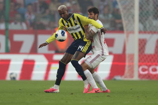 Gornik Zabrze v Fenerbahce - UEFA Champions League - Qualifying round ZABRZE, POLAND - JULY 29: Talisca (94) of Fenerbahce in action during the UEFA Champions League second leg of the second qualifying round between Gornik Zabrze and Fenerbahce at Arena Zabrze in Zabrze, Poland on July 29, 2026. Jakub Porzycki Anadolu Zabrze Poland. Editorial use only. Please get in touch for any other usage.  Copyright: x2026xAnadoluxJakubxPorzyckix