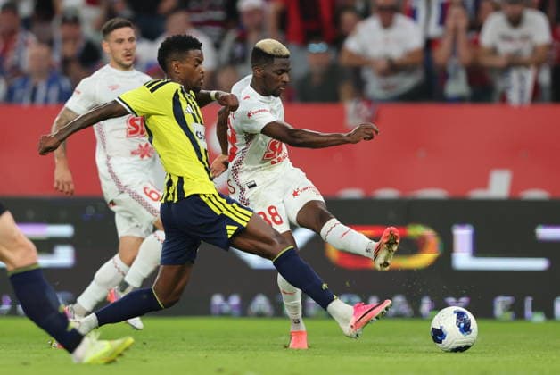 Gornik Zabrze v Fenerbahce - UEFA Champions League - Qualifying round ZABRZE, POLAND - JULY 29: Semedo (L) of Fenerbahce in action during the UEFA Champions League second leg of the second qualifying round at Arena Zabrze in Zabrze, Poland on July 29, 2026. Jakub Porzycki Anadolu Zabrze Poland. Editorial use only. Please get in touch for any other usage.  Copyright: x2026xAnadoluxJakubxPorzyckix
