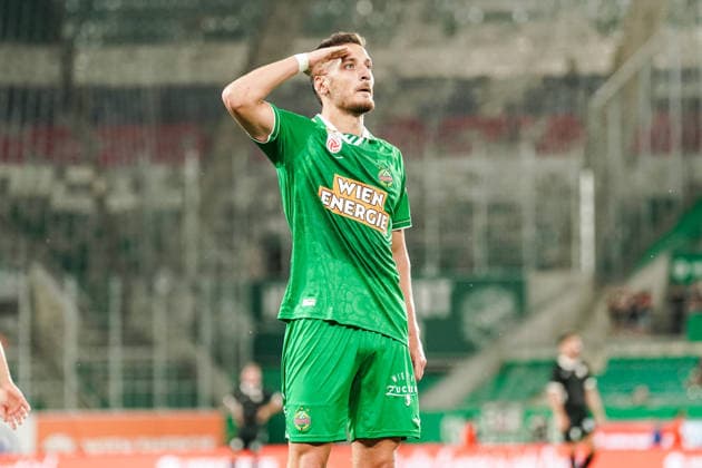 Fussball: Österreich: UEFA Conference League Qualifikation 2026 2027 - 2. Runde, 29.07.2027 - SK Rapid Wien (Österreich) vs. FC Santa Coloma (Andorra) - Allianz Stadion (Wien, Hütteldorf, Österreich); Ercan Kara (Rapid Wien) bejubelt sein Tor zum 3-1 *** Soccer Austria UEFA Conference League Qualifiers 2026–2027, Round 2, July 29, 2027 SK Rapid Vienna (Austria) vs. FC Santa Coloma (Andorra) Allianz Stadium, Vienna, Hütteldorf, Austria Ercan Kara of Rapid Vienna celebrates his goal to make it 3–1 Copyright: xLUKAxKOLANOVICx