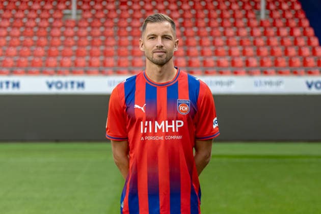 Marvin Pieringer (1.FC Heidenheim, 18), GER, 1.FC Heidenheim, Fussball, 2. Bundesliga, Portraettermin 2026 2027, 29.07.2026, DFL DFB REGULATIONS PROHIBIT ANY USE OF PHOTOGRAPHS AS IMAGE SEQUENCES AND OR QUASI-VIDEO, GER, 1.FC Heidenheim, Fussball, 2. Bundesliga, Portraettermin 2026 2027, 29.07.2026 Heidenheim *** Marvin Pieringer, 1 FC Heidenheim, 18, GER, 1 FC Heidenheim, soccer, 2. Bundesliga, photo shoot 2026–2027, July 29, 2026, DFL and DFB regulations prohibit any use of photographs as image sequences and or quasi-video, GER, 1 FC Heidenheim, soccer, 2. Bundesliga, photo shoot 2026–2027, July 29, 2026, Heidenheim Copyright: xEibner-Pressefoto JanixPlessx EP_JPL
