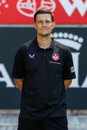 Simon Pesch (Co Trainer 1.FC Kaiserslautern), 1.FC Kaiserslautern, 2.Bundesliga, Porträttermin, 2026 2027, 29.07.2026 1.FC Kaiserslautern, 2.Bundesliga, Porträttermin, 2026 2027, 29.07.2026 Kaiserslautern *** Simon Pesch, Assistant Coach, 1. FC Kaiserslautern, 1. FC Kaiserslautern, 2. Bundesliga, Photo Shoot, 2026–2027, July 29, 2026, 1 FC Kaiserslautern, 2. Bundesliga, profile session, 2026–2027, July 29, 2026, Kaiserslautern Copyright: xEibner-Pressefoto AlexanderxNeisx EP_ANS