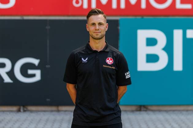 Fabian Kobel (Reha- und Athletiktrainer 1.FC Kaiserslautern), 1.FC Kaiserslautern, 2.Bundesliga, Porträttermin, 2026 2027, 29.07.2026 1.FC Kaiserslautern, 2.Bundesliga, Porträttermin, 2026 2027, 29.07.2026 Kaiserslautern *** Fabian Kobel, Rehabilitation and Athletic Trainer, 1. FC Kaiserslautern, 1. FC Kaiserslautern, 2. Bundesliga, Photo Shoot, 2026–2027, July 29, 2026, 1 FC Kaiserslautern, 2. Bundesliga, portrait session, 2026–2027, July 29, 2026, Kaiserslautern Copyright: xEibner-Pressefoto AlexanderxNeisx EP_ANS