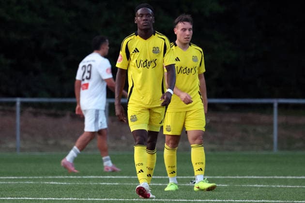 29.07.2026, xrekx, Fussball Schroeder-Liga Saar, 1. FC Saarbruecken II - SpVgg Quierschied v.l. Sodji Dylan (1. FC Saarbrücken II) enttaeuscht, enttäuscht, schaut enttaeuscht, niedergeschlagen, disappointed Spielende (DFL DFB REGULATIONS PROHIBIT ANY USE OF PHOTOGRAPHS as IMAGE SEQUENCES and or QUASI-VIDEO) Saarbruecken *** July 29, 2026, xrekx, Soccer Schroeder League Saar, 1. FC Saarbrücken II vs. SpVgg Quierschied, Dylan Sodji, 1. FC Saarbrücken II disappointed, disappointed, looks disappointed, dejected, disappointed. End of the game. DFL and DFB regulations prohibit any use of photographs as image sequences and or quasi-video. Saarbrücken