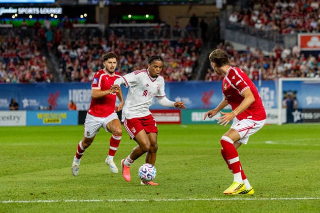 Football - Pre-Season - Liverpool FC v Wrexham AFC NEW YORK, USA - Wednesday, July 29, 2026: Liverpool s Rio Ngumoha during a pre-season friendly match between Liverpool FC and Wrexham AFC at Yankee Stadium. (Photo by David Rawcliffe Propaganda) NEW YORK Yankee Stadium NEW YORK UNITED STATES OF AMERICA  Copyright: xDavidxRawcliffex P2026-07-29-Liverpool_Wrexham-74