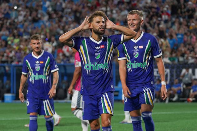 Philip Zinckernagel (C) of MLS, Fussball Herren, USA All Stars celebrates after scoring during the Major League Soccer All-Star Game between MLS All Stars and Liga MX All-Stars at Bank of America stadium in Charlotte, USA, 29 jULY 2026. All-Star Game: MLS All Stars vs. Liga MX All-Stars !ACHTUNG: NUR REDAKTIONELLE NUTZUNG!  Copyright: xKennethxFernandezx GR4019 20260730-55021027108_1