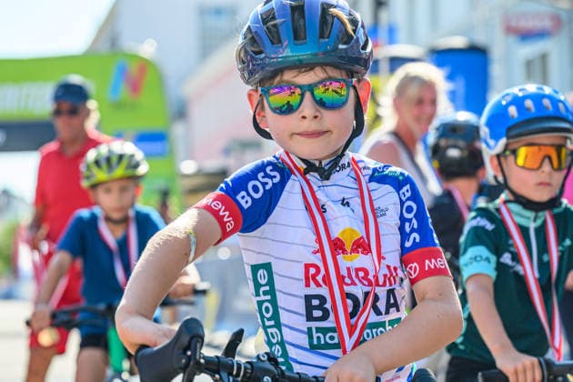 wels, austria, 29 july 2026, bicycle race welser innenstadtkriterium, kid s race *** Wels, Österreich, 29. Juli 2026, Radrennen Welser Innenstadtkriterium , Kinderrennen Copyright: xx