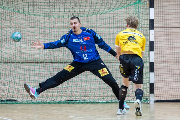 HBL - 26 27 Testspiel SC Magdeburg vs.HSC 2000 Coburg Testspiel Halle, Deutschland 29.Juli 2026: HBL - 26 27 Testspiel SC Magdeburg vs.HSC 2000 Coburg Testspiel Im Bild:Torhueter Matej Mandic (Magdeburg) und Lars Düsterhöft Duesterhoeft (Coburg) Halle-Neustadt SWH.arena Sachsen-Anhalt Deutschland *** HBL 26 27 Exhibition Match: SC Magdeburg vs. HSC 2000 Coburg Exhibition Match, Indoor, Germany, July 29, 2026 HBL 26 27 Friendly Match SC Magdeburg vs. HSC 2000 Coburg Friendly Match Pictured: Goalkeepers Matej Mandic (Magdeburg) and Lars Düsterhöft (Coburg) Halle-Neustadt, SWH Arena, Saxony-Anhalt, Germany