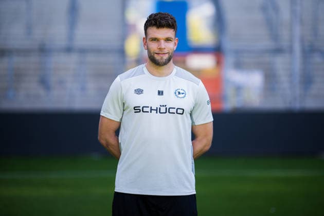 Reha-Trainer Malte Hornemann; DSC Arminia Bielefeld; 2. BL, Porträttermin 2026 2027. Bielefeld Nordrhein-Westfalen Deutschland Schüco Arena *** Rehabilitation Coach Malte Hornemann, DSC Arminia Bielefeld 2 (2nd Bundesliga), Profile Session 2026–2027, Bielefeld, North Rhine-Westphalia, Germany, Schüco Arena