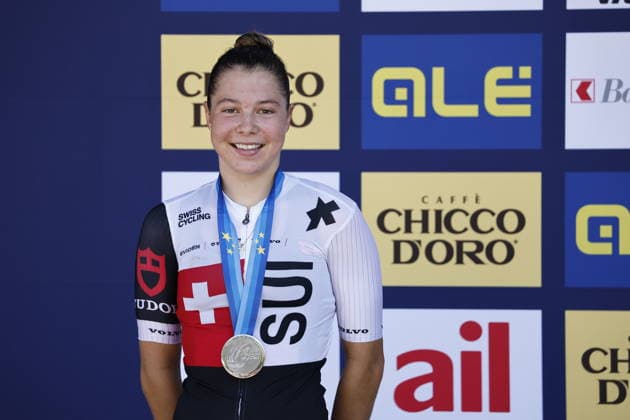 30.07.2026, Monteceneri, Monte Ceneri, 2026 UEC MTB European Championship, EM, Europameisterschaft XCC Women Junior s Final (cross country short track), Shana Huber 20 (SUI), 2nd place and silver medal Monteceneri Monte Ceneri Ticino Switzerland *** July 30, 2026, Monteceneri, Monte Ceneri, 2026 UEC MTB European Championship XCC Women s Junior Final (cross-country short track), Shana Huber 20 SUI, 2nd place and silver medal, Monteceneri, Monte Ceneri, Ticino, Switzerland Copyright: xJustPictures.ch FrancescoxMinghettix jp-en-FrMi-_NG_0574