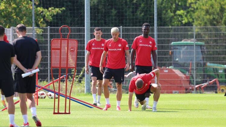 30.07.2026, xrekx, Fussball 2.Bundesliga, 1.FC Kaiserslautern - Training v.l. Erik Wekesser (1.FC Kaiserslautern) (DFL DFB REGULATIONS PROHIBIT ANY USE OF PHOTOGRAPHS as IMAGE SEQUENCES and or QUASI-VIDEO) Kaiserslautern *** July 30, 2026, xrekx, Soccer 2. Bundesliga, 1 FC Kaiserslautern Training v l Erik Wekesser 1 FC Kaiserslautern DFL DFB REGULATIONS PROHIBIT ANY USE OF PHOTOGRAPHS as IMAGE SEQUENCES and or QUASI-VIDEO Kaiserslautern