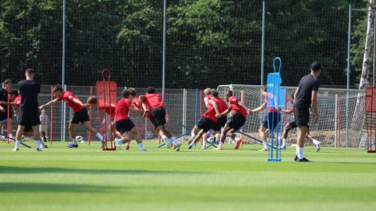 30.07.2026, xrekx, Fussball 2.Bundesliga, 1.FC Kaiserslautern - Training v.l. (DFL DFB REGULATIONS PROHIBIT ANY USE OF PHOTOGRAPHS as IMAGE SEQUENCES and or QUASI-VIDEO) Kaiserslautern *** July 30, 2026, xrekx, Soccer 2. Bundesliga, 1. FC Kaiserslautern Training v l DFL DFB REGULATIONS PROHIBIT ANY USE OF PHOTOGRAPHS as IMAGE SEQUENCES and or QUASI-VIDEO Kaiserslautern