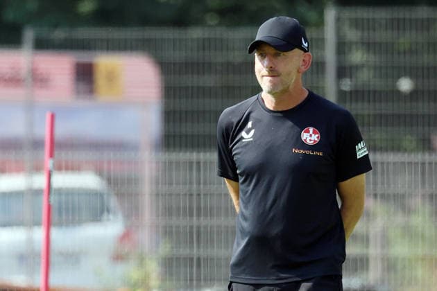 30.07.2026, xrekx, Fussball 2.Bundesliga, 1.FC Kaiserslautern - Training v.l. Torsten Lieberknecht Trainer (1.FC Kaiserslautern) (DFL DFB REGULATIONS PROHIBIT ANY USE OF PHOTOGRAPHS as IMAGE SEQUENCES and or QUASI-VIDEO) Kaiserslautern *** July 30, 2026, xrekx, Soccer 2. Bundesliga, 1 FC Kaiserslautern Training: Torsten Lieberknecht, Coach of 1 FC Kaiserslautern. DFL and DFB regulations prohibit any use of photographs as image sequences and or quasi-video. Kaiserslautern