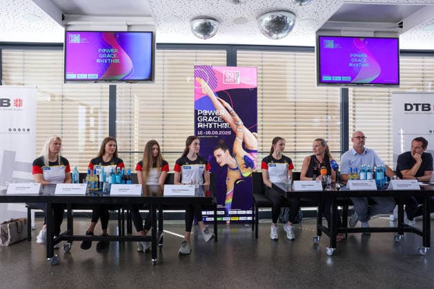 Frankfurt am Main, July 30, 2026: Isabell Sawade (RSG-Teamchefin und TK-Mitglied Weltturnverband), Anastasia Simakova (TSV Schmiden), Lada Pusch (TSV Schmiden), Darja Varfolomeev (TSV Schmiden), Helena Ripken (VfL Zehlendorf) , Magdalena Brzeska (offizielle Repräsentantin der WM, Darstellerin der WM-Show), Torsten Hartmann, Thorsten Weiß (Geschäftsführer der DTB Service GmbH und WM-OK Chef)during a media day from Deutscher Turner-Bund (DTB) ahead of the Rhythmic gymnastics, Rhythmische Sportgymnastik, RSG World Championships at Festhalle Frankfurt (Aug. 12 16.2026) *** Frankfurt am Main, July 30, 2026 Isabell Sawade, RSG Team Manager and Technical Committee Member of the International Gymnastics Federation; Anastasia Simakova, TSV Schmiden; Lada Pusch, TSV Schmiden; Darja Varfolomeev, TSV Schmiden; Helena Ripken, VfL Zehlendorf; Magdalena Brzeska, official representative of the World Championships and performer in the World Championships show; Torsten Hartmann, Thorsten Weiß, Managing Director of DTB Service GmbH and Head of the World Championships Organizing Committee, during a media day hosted by the German Gymnastics Federation (DTB) ahead of the Rhythmic Gymnastics World Championships at the Festhalle Frankfurt, August 12–16, 2026 Copyright: HMBxMedia JoaquimxFerreira