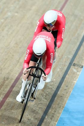 Glasgow 2026 Commonwealth Games Picture by Alex Whitehead SWpix.com - 30 07 2026 - Glasgow 2026 Commonwealth Games - Track cycling, Rad, Radsport, Bahnrad, Bahn and Para Track Cycling - Sir Chris Hoy Velodrome, Glasgow, Scotland - Women s Team Sprint Qualifying - Lowri Thomas, Emma Finucane, Rhian Edmunds of Wales Glasgow Sir Chris Hoy Velodrome Scotland Copyright: x xSWpix.comx(t axPhotographyxHubxLtd)xAlexxWhitehead SWpix.comx SWP-3030-16016